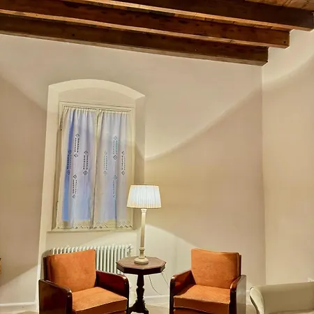 Chez Amelie Apartment