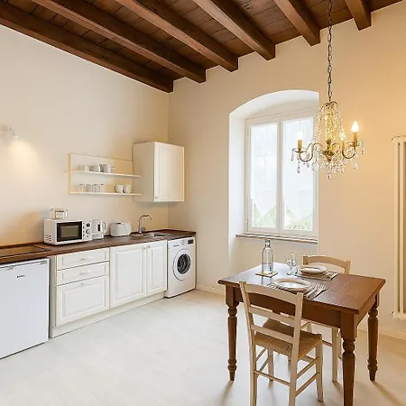 Chez Amelie Apartment *