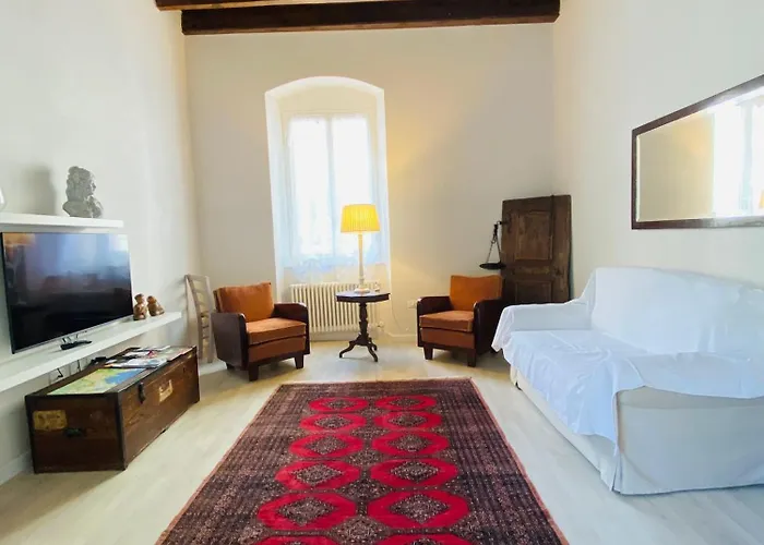 Chez Amelie Apartment